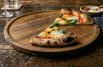 Pizza being scanned